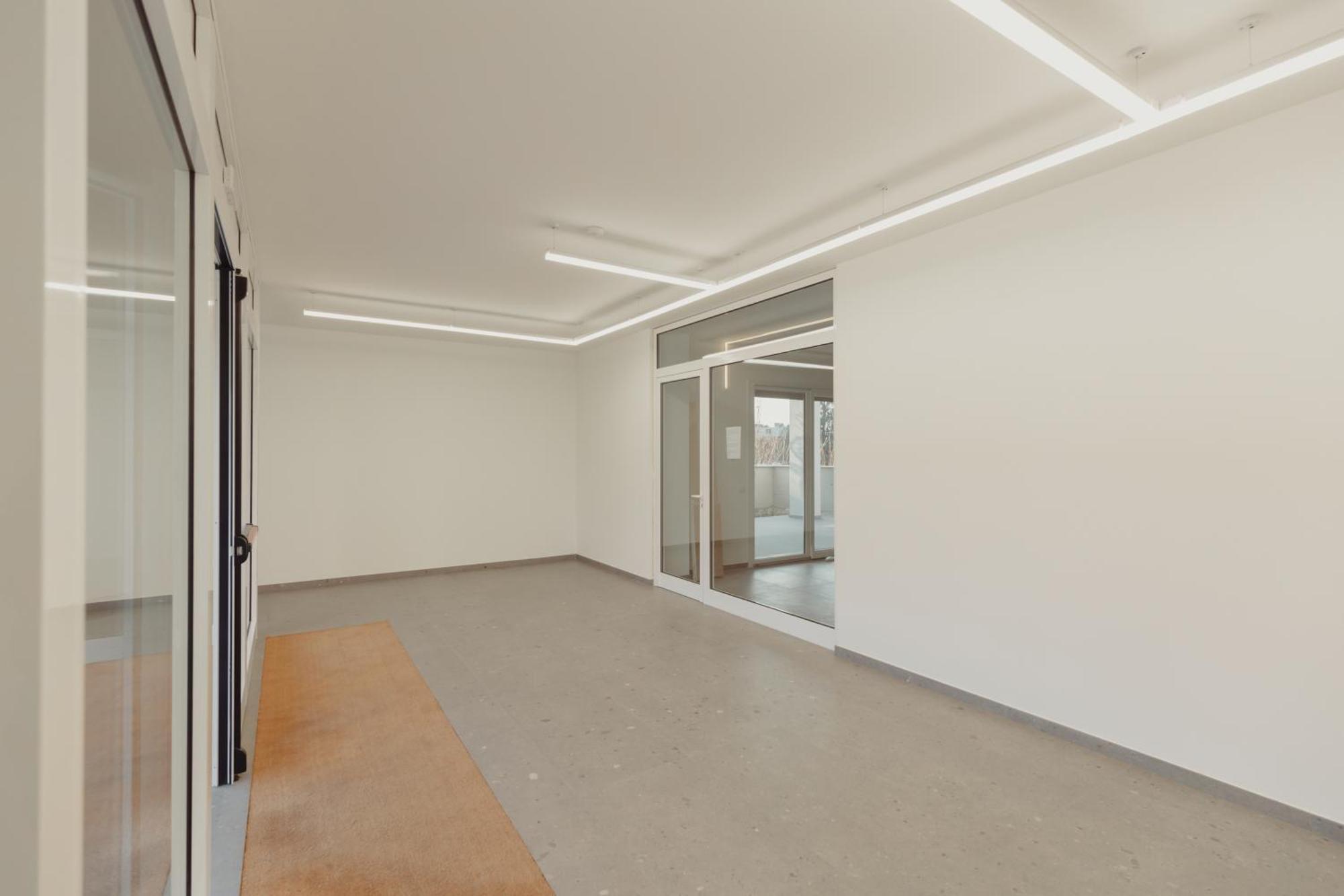 Apartment Gohost - Modern And Bright With Terrace And Balcony Mailand