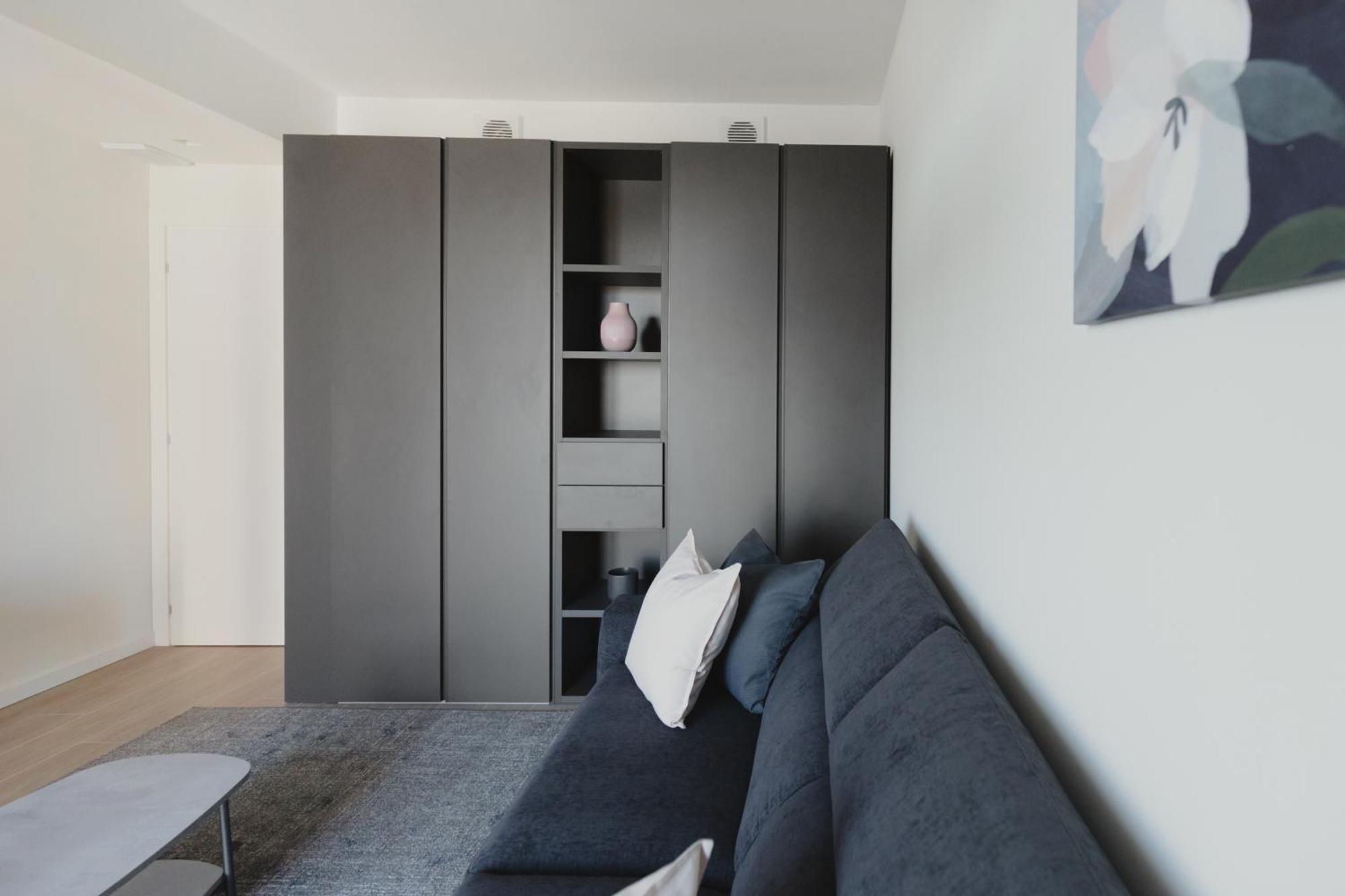 Apartment Gohost - Modern And Bright With Terrace And Balcony Mailand