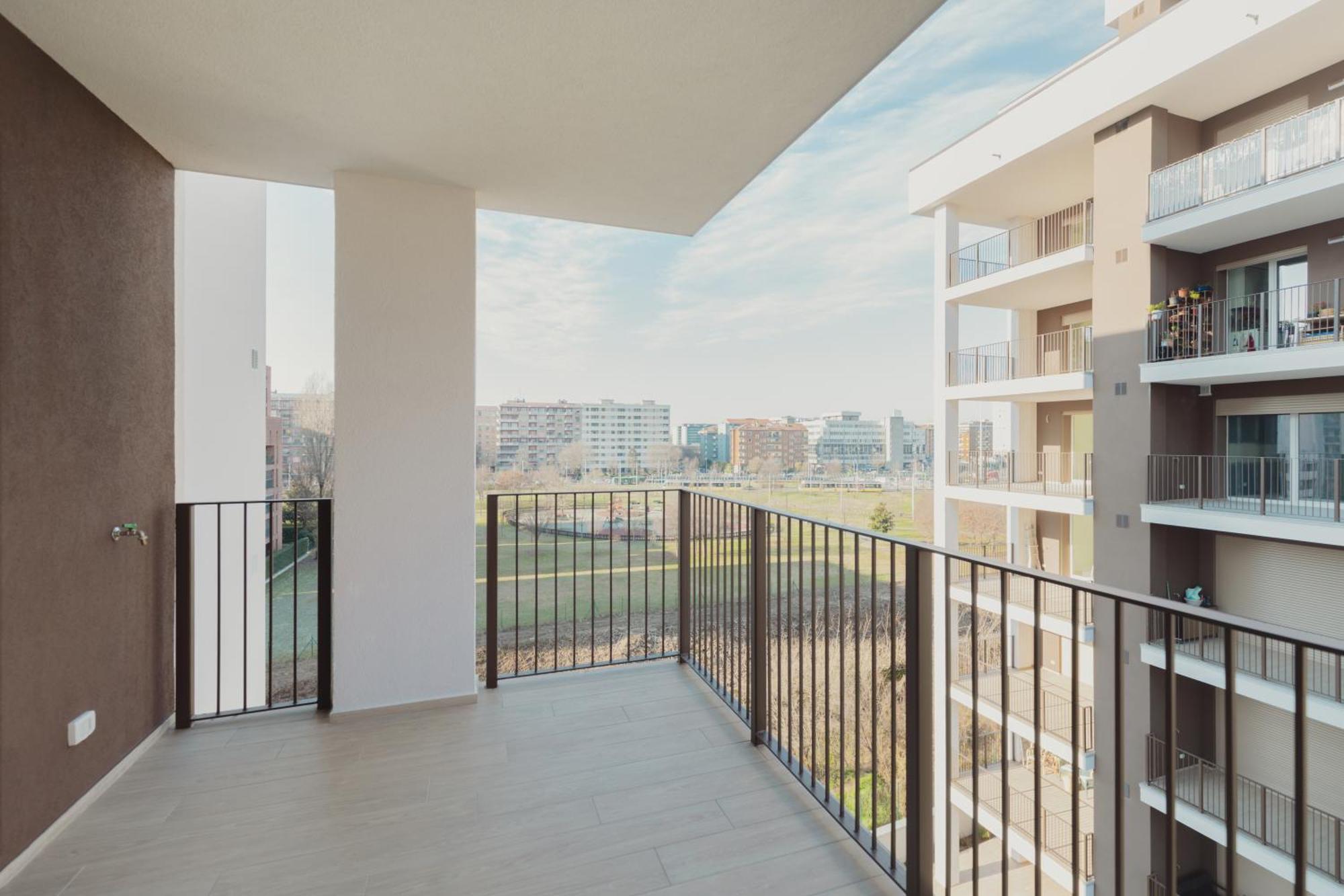 Gohost - Modern And Bright With Terrace And Balcony Appartamento