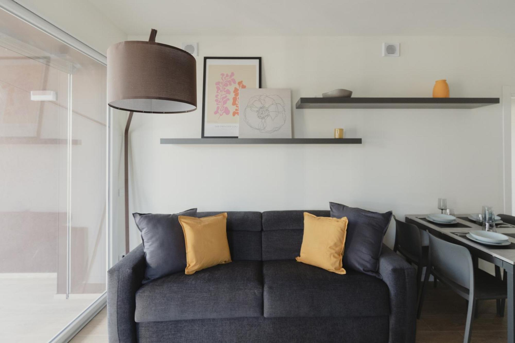 Gohost - Modern And Bright With Terrace And Balcony Appartamento *